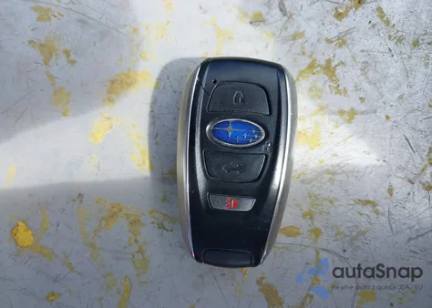 2019 Subaru Ascent Premium z USA, uszkodzony, nr VIN 4S4WMACD1K3477343